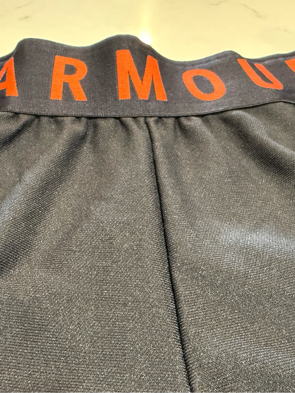 Under Armour Women’s Black Play Up Stripe Wordmark Shorts Size Medium Loose - Picture 6 of 10